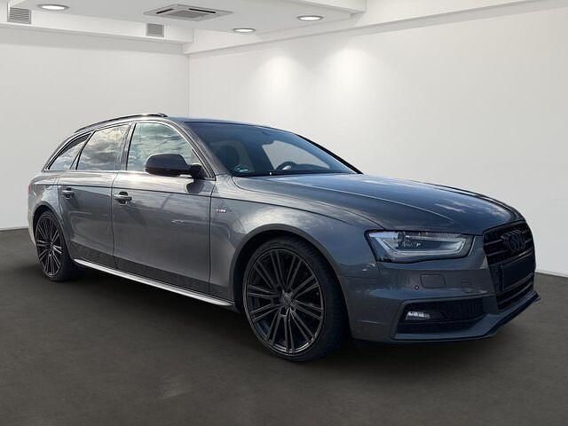 Gebraucht Audi A4 S-Line 190 PS (139 kW) 2014 Purple (monsungrau) Kombi