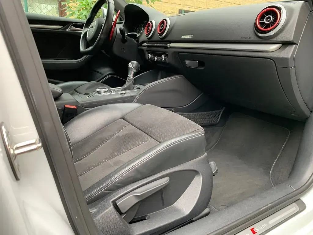 Gebraucht Audi A3 S-Line 179 PS (131 kW) 2014 Weiß Limousine