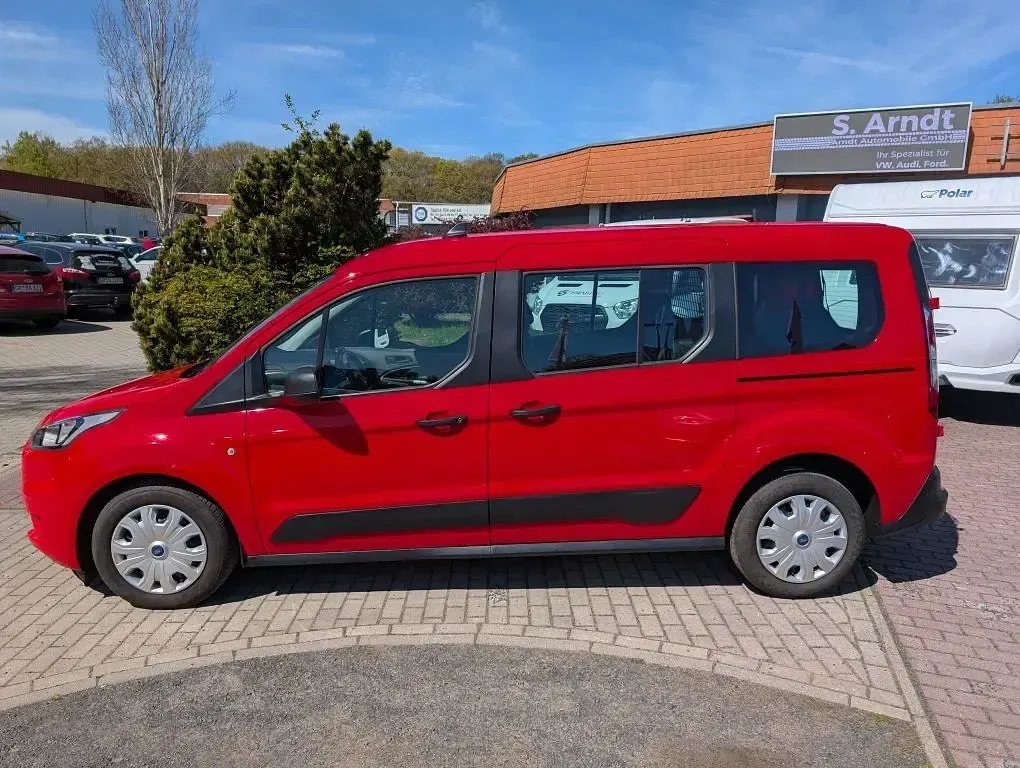 Używany Ford Transit Connect 101 KM (74 kW) 2023 Czerwony Minivan