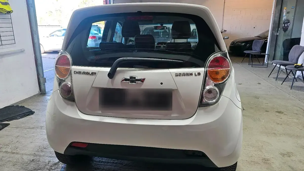 Brugt Chevrolet Spark 82 HK (60 kW) 2011 Hvid Hatchback