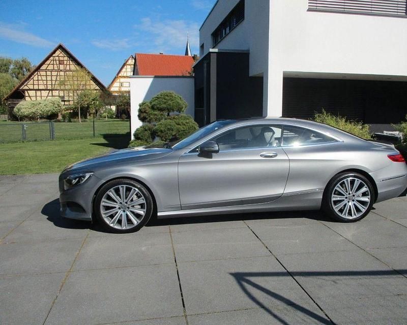 Grau Gebraucht 2014 Mercedes S500 Limousine | 62.950 € - Bild 1/4