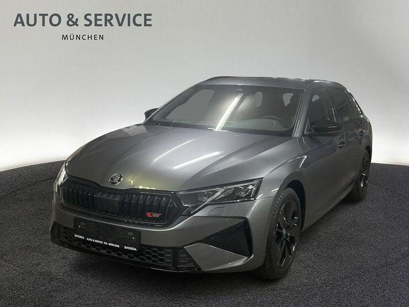 Grau Neu 2025 Skoda Octavia RS Kombi | 45.950 € (Etwas zu teuer) - Bild 1/4