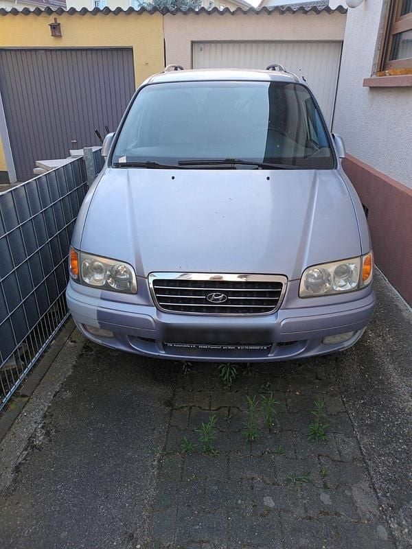 Gebraucht 2003 Hyundai Trajet Van / Kleinbus | 650 € - Bild 1/4