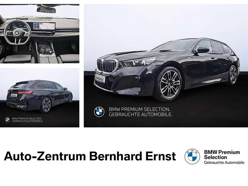 Saphirschwarz metallic Gebraucht 2024 BMW 540 M Sport Kombi | 64.800 € - Bild 1/4