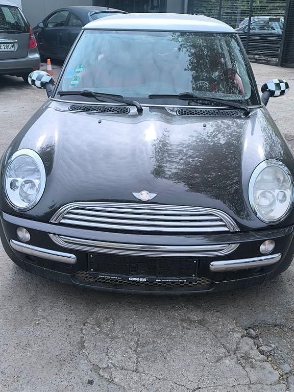 Usado Mini Cooper 116 HP (85 kW) 2003 Preto Citadino