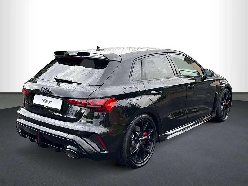 Gebraucht Audi RS3 400 PS (294 kW) 2025 Mythosschwarz metallic Limousine