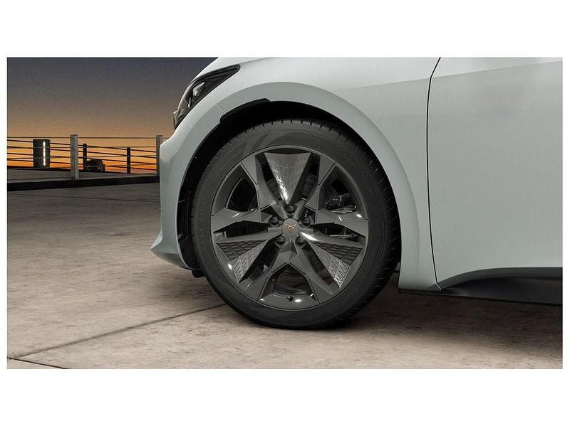 Neu Cupra Born 139 kW (190 PS) 2026 Weiß Kleinwagen