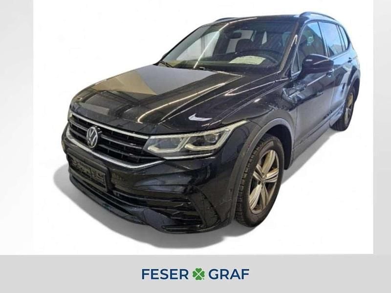 Deep black perleffekt Gebraucht 2024 VW Tiguan Allspace R-line SUV | 41.890 € (Fairer Preis) - Bild 1/4