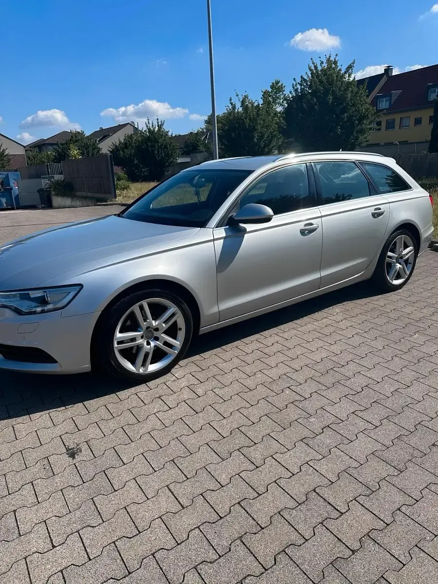 Gebraucht Audi A6 190 PS (139 kW) 2014 Silber Kombi