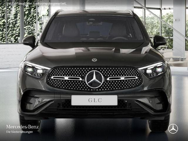 Gebraucht Mercedes GLC300e AMG 333 PS (244 kW) 2024 Graphitgrau Coupé