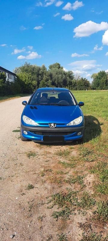 Blau Gebraucht 2003 Peugeot 206 Filou Limousine | 750 € (Superpreis) - Bild 1/4