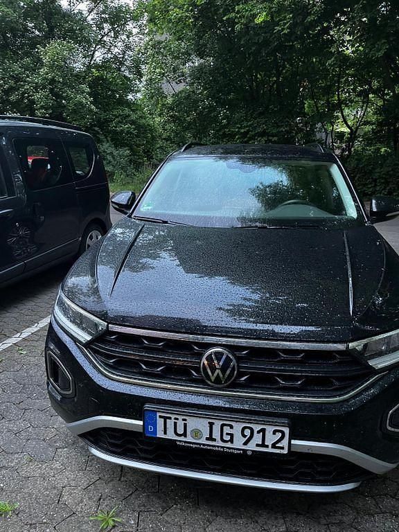 Schwarz Gebraucht 2021 VW T-Roc Active SUV | 16.500 € (Superpreis) - Bild 1/4