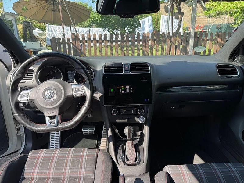 Gebraucht VW Golf VI GTI 271 PS (199 kW) 2011 Weiß Kleinwagen