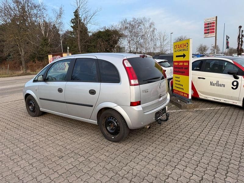 Gebraucht Opel Meriva Cosmo 125 PS (91 kW) 2004 Silber Van / Kleinbus