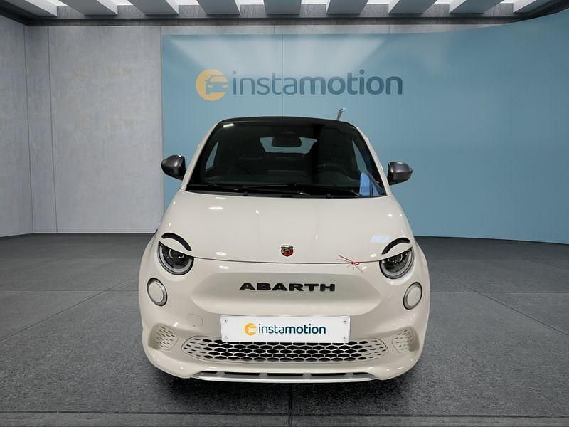 Neu Abarth 500e 114 kW (155 PS) 2025 Weiß Kleinwagen