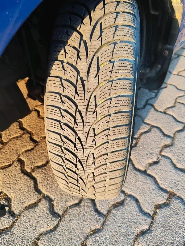 Gebraucht Hyundai i20 100 PS (73 kW) 2009 Blau Kleinwagen