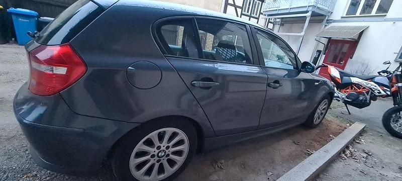 Gebraucht BMW 118 143 PS (105 kW) 2008 Grau Kleinwagen