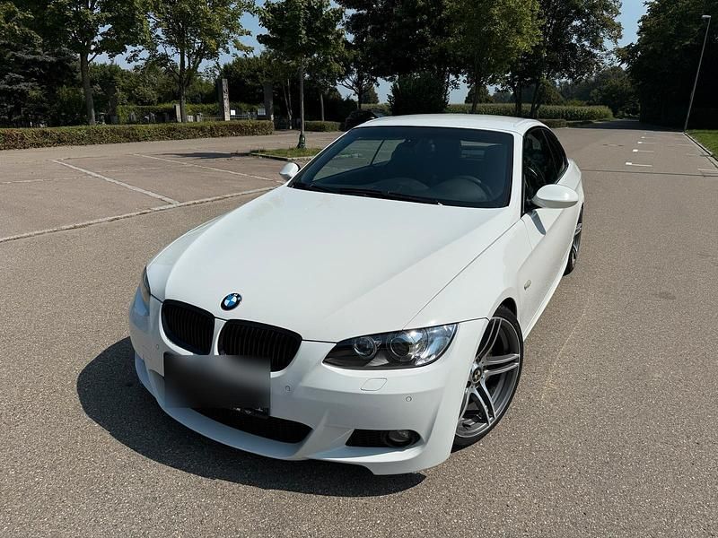 Weiß Gebraucht 2008 BMW 335 Cabriolet Performance Cabrio | 14.900 € (Etwas zu teuer) - Bild 1/4