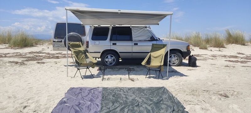 Grau Gebraucht 1993 Land Rover Discovery SUV | 15.900 € - Bild 1/4