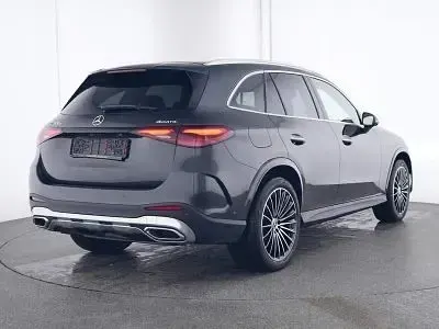 Gebraucht Mercedes GLC300 AMG Premium 204 PS (150 kW) 2024 Grau, SUV