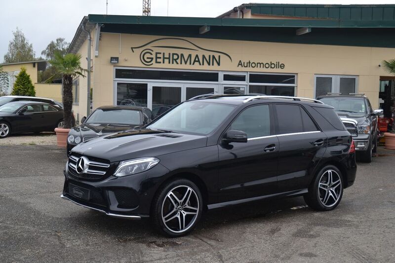Obsidianschwarz metalliclack Gebraucht 2018 Mercedes GLE250 AMG SUV | 37.750 € (Guter Preis) - Bild 1/4