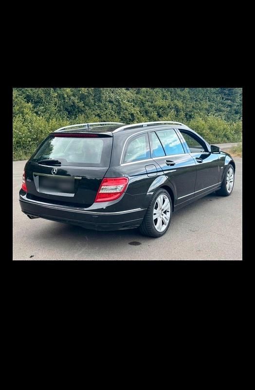 Usata Mercedes C220 177 CV (130 kW) 2009 Nero Station wagon