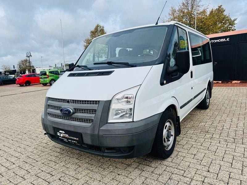 Weiß Gebraucht 2013 Ford Transit Tourneo Van / Kleinbus | 9.999 € (Teuer) - Bild 1/4