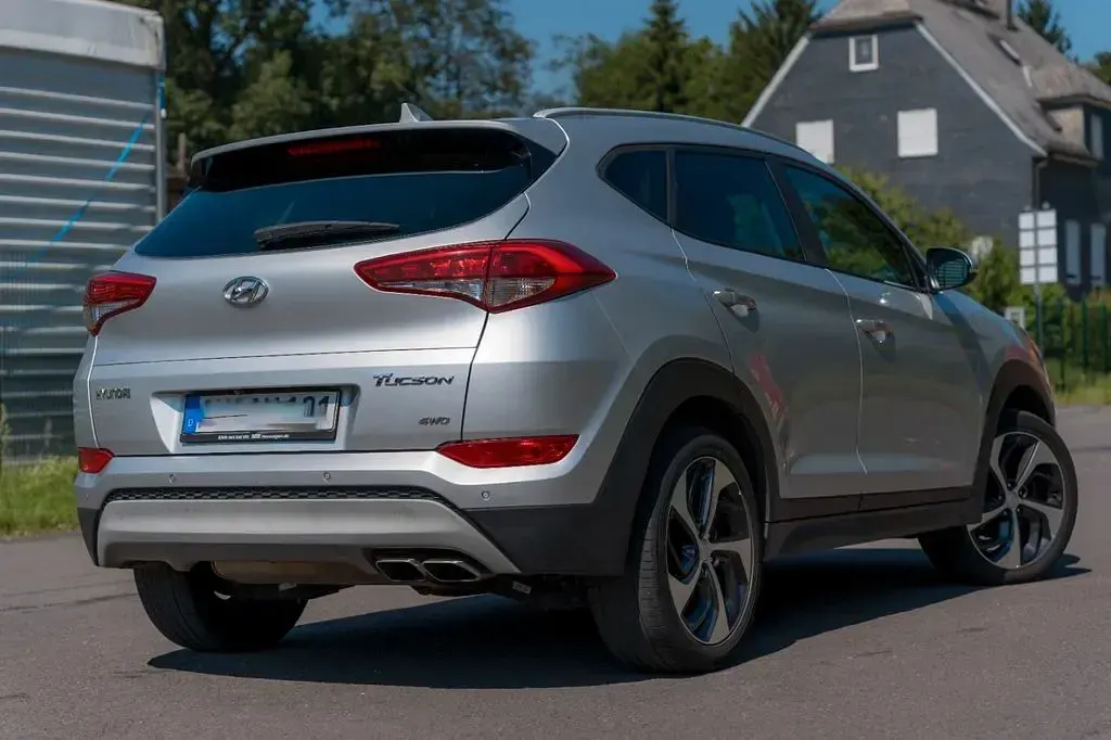 Gebraucht Hyundai Tucson 177 PS (130 kW) 2017 Silber SUV