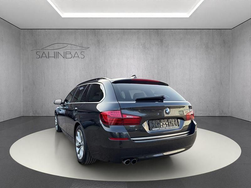 Gebraucht BMW 520 Comfort Edition 184 PS (135 kW) 2014 Grau Kombi