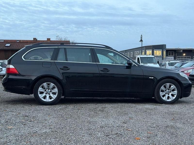 Gebraucht BMW 530 218 PS (160 kW) 2005 Schwarz Kombi