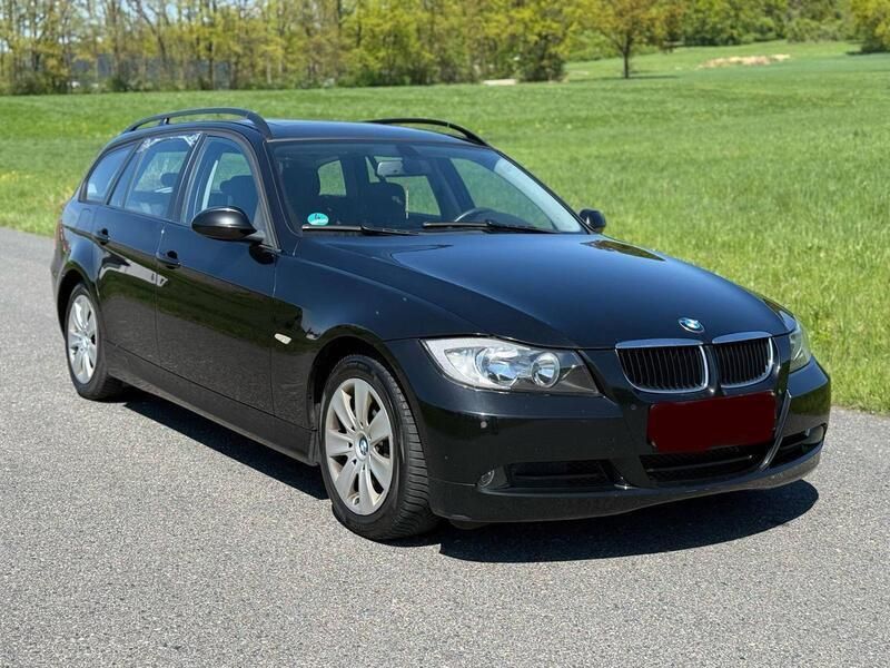 Schwarz Gebraucht 2005 BMW 320 Kombi | 3.450 € (Fairer Preis) - Bild 1/4