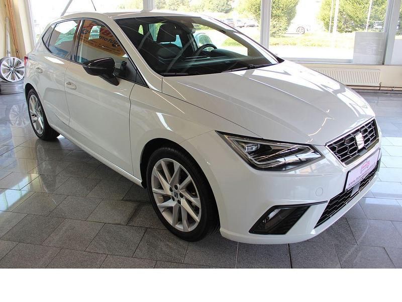 Gebraucht Seat Ibiza FR 95 PS (69 kW) 2023 Weiß Kleinwagen