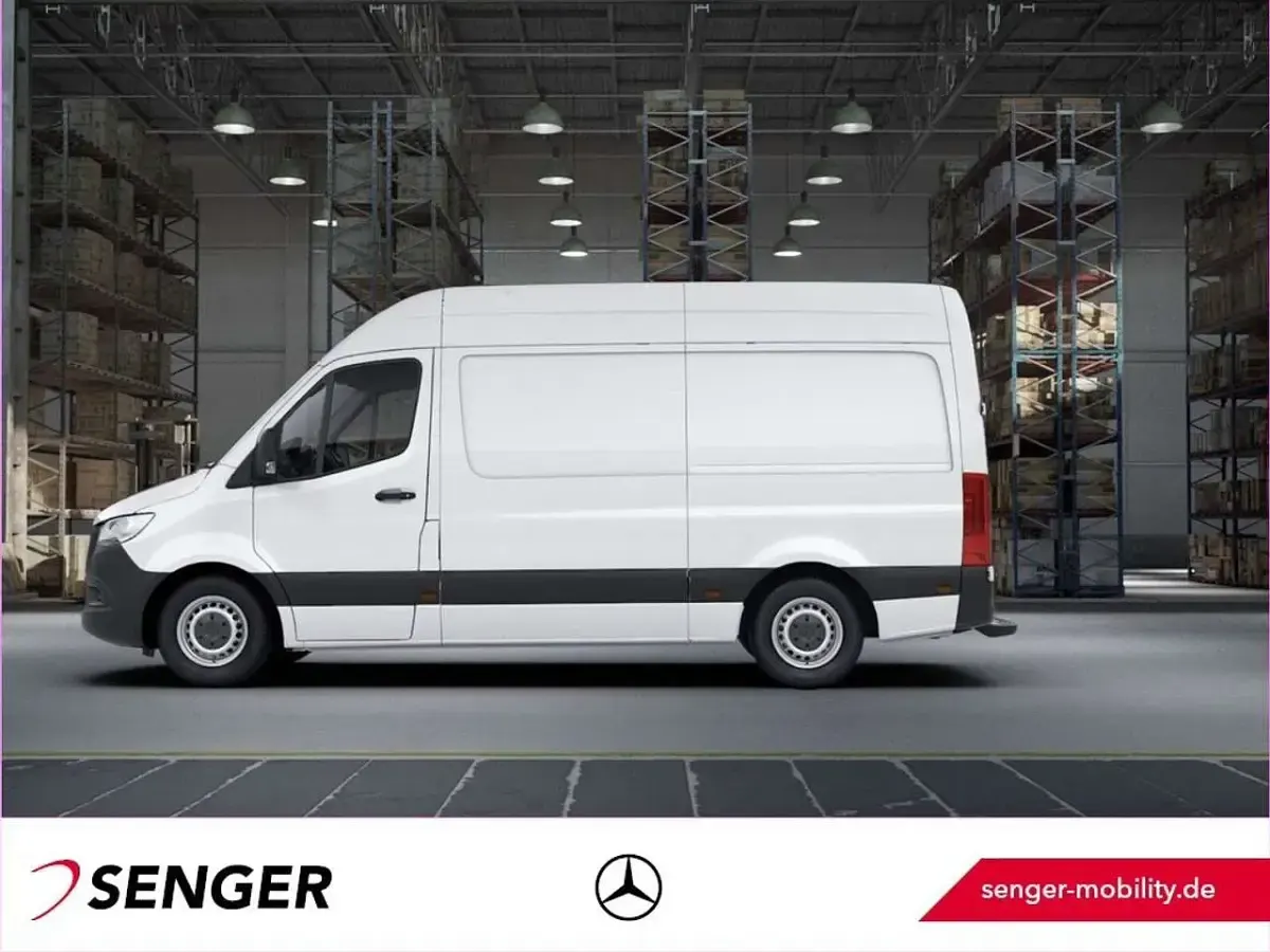 Gebraucht Mercedes Sprinter 150 PS (110 kW) 2021 Arktikweiß Van