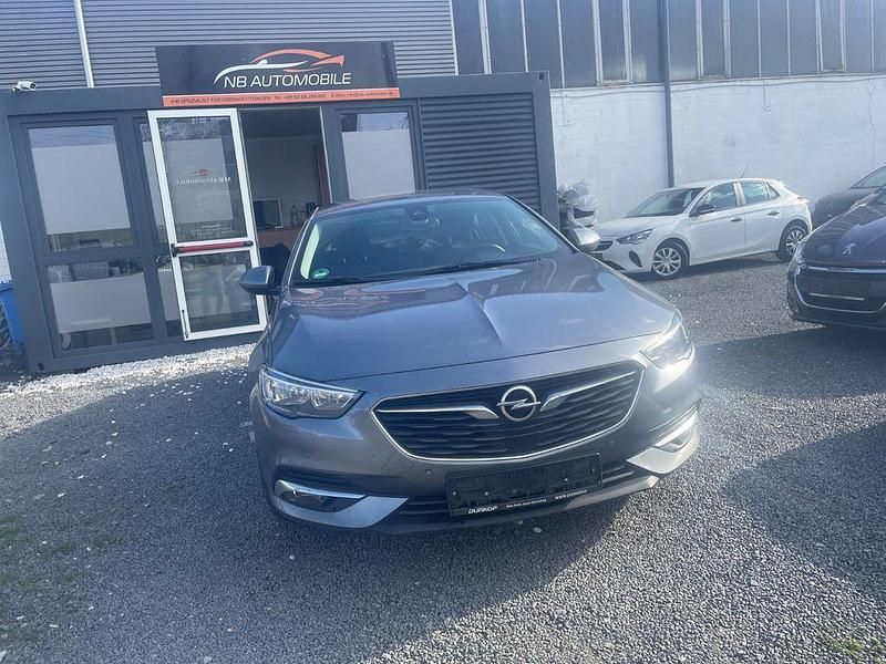 Usata Opel Insignia Dynamic 136 CV (100 kW) 2018 Grigio Berlina