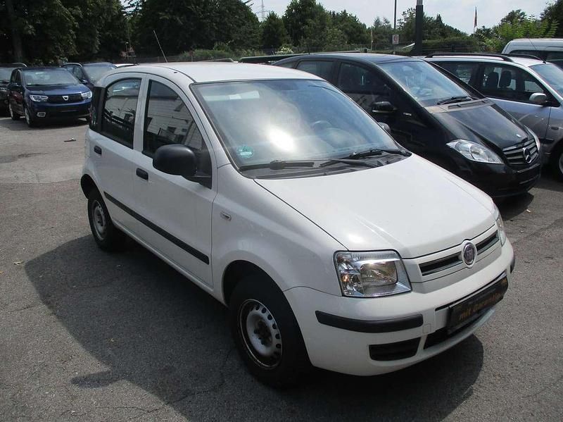 Bianco Gebraucht 2011 Fiat Panda Kleinwagen | 4.150 € (Fairer Preis) - Bild 1/4