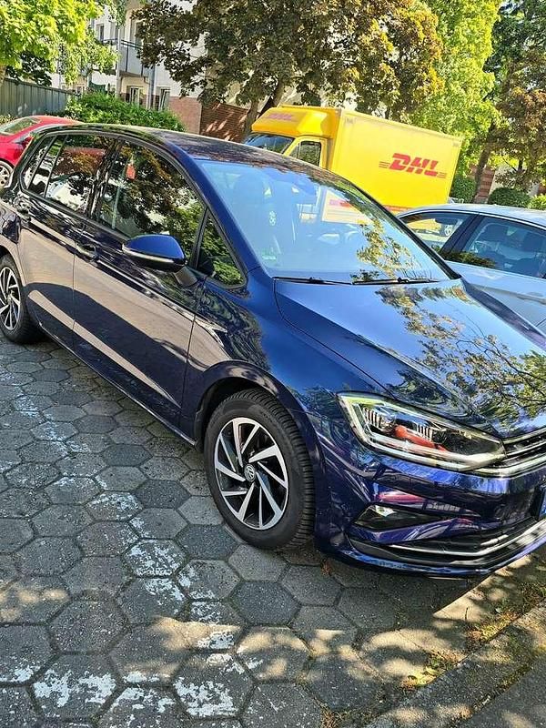 Blau Gebraucht 2019 VW Golf Sportsvan Van / Kleinbus | 15.600 € (Fairer Preis) - Bild 1/4