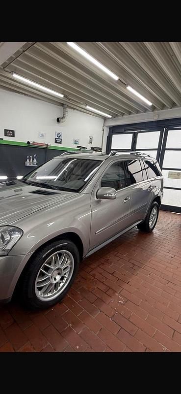 Gebraucht Mercedes GL420 306 PS (225 kW) 2009 SUV