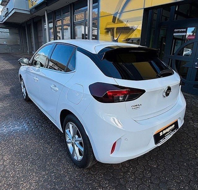 Gebraucht Opel Corsa Elegance 101 PS (74 kW) 2023 Weiß Kleinwagen