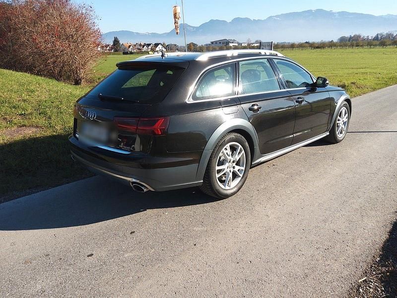 Gebraucht Audi A6 Allroad 272 PS (200 kW) 2016 Braun Kombi