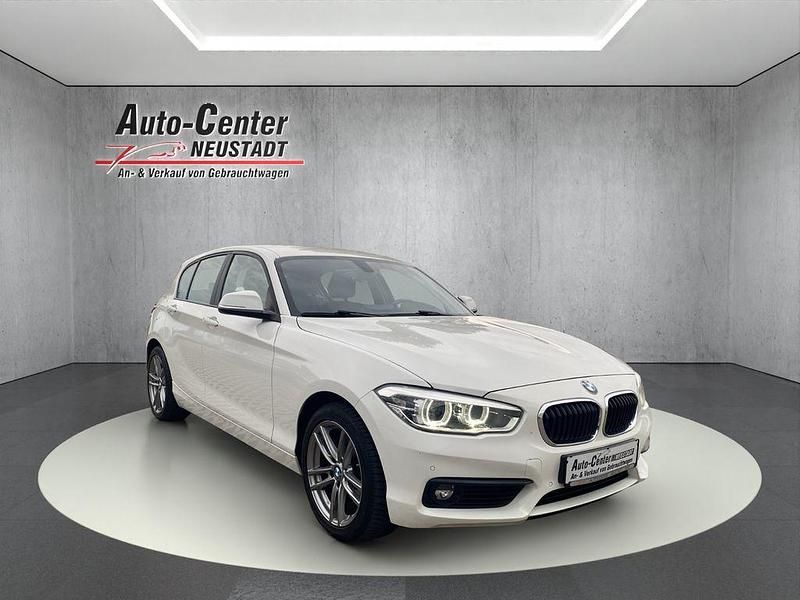 Weiß Gebraucht 2017 BMW 120 Advantage Kleinwagen | 15.750 € (Fairer Preis) - Bild 1/4
