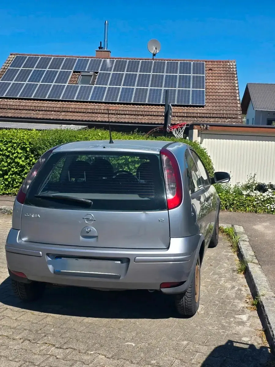 Gebraucht Opel Corsa 75 PS (55 kW) 2004 Grau Kleinwagen