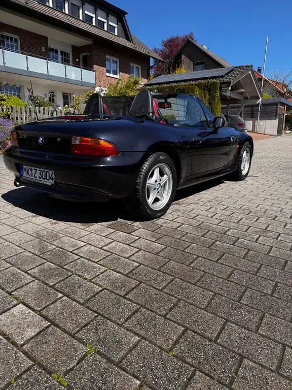 Gebraucht BMW Z3 Sport Line 118 PS (86 kW) 1997 Schwarz Cabrio