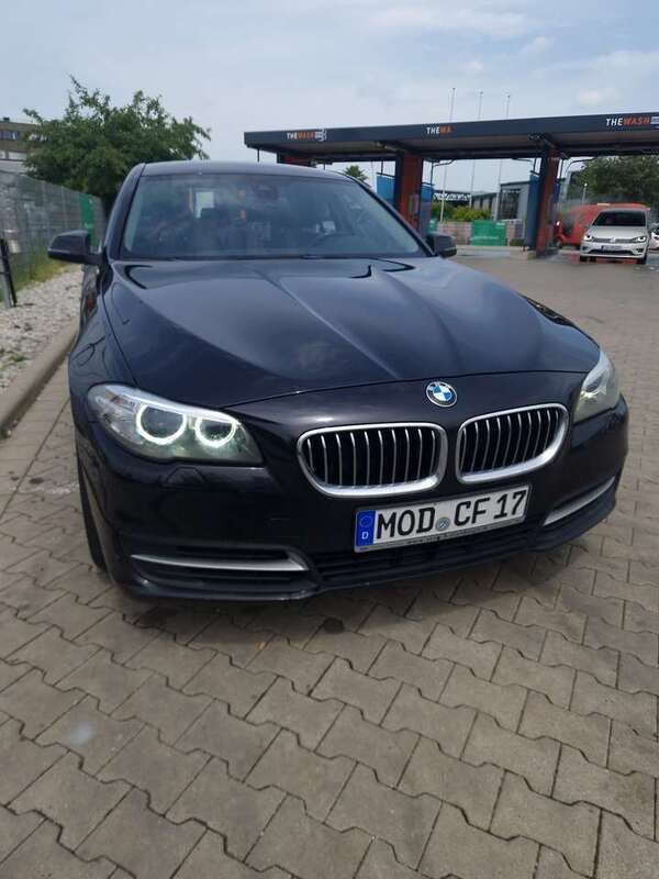 Schwarz Gebraucht 2014 BMW 520 Comfort Edition Limousine | 12.500 € (Fairer Preis) - Bild 1/4