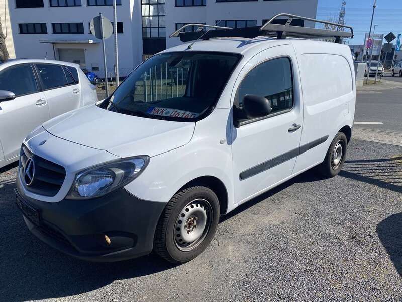 Arktikweiss Gebraucht 2015 Mercedes Citan 111 Abholung | 7.990 € (Guter Preis) - Bild 1/4