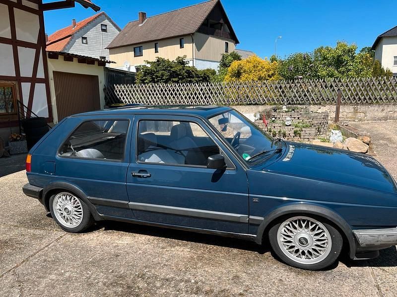 Blau Gebraucht 1989 VW Golf II Kleinwagen | 1.800 € - Bild 1/4