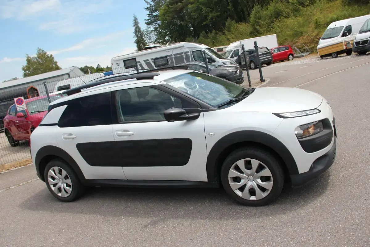 Gebraucht Citroën C4 82 PS (60 kW) 2016 Kleinwagen