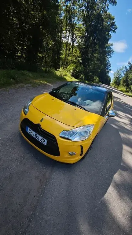 Gebraucht Citroën DS3 156 PS (114 kW) 2010 Gelb Kleinwagen