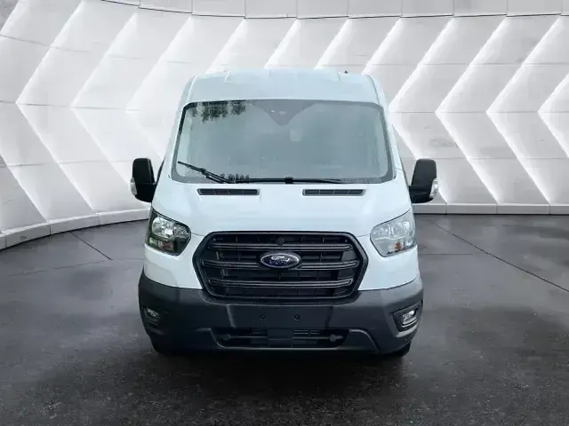Gebraucht Ford Transit Trend 131 PS (96 kW) 2024 Weiss Van