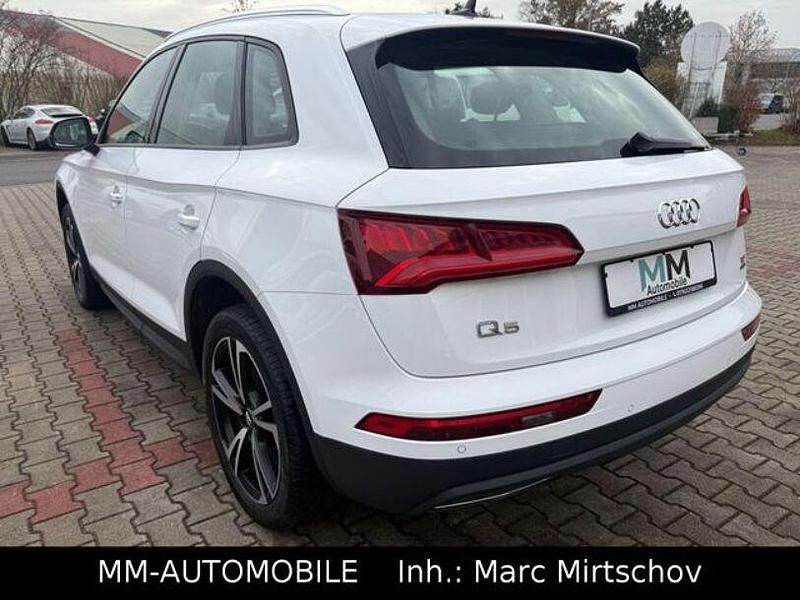 Gebraucht Audi Q5 Sport 163 PS (119 kW) 2018 Weiß SUV