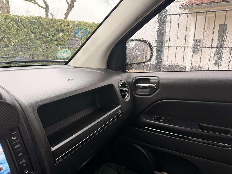 Occasion Jeep Compass Limited 140 ch (102 kW) 2011 SUV